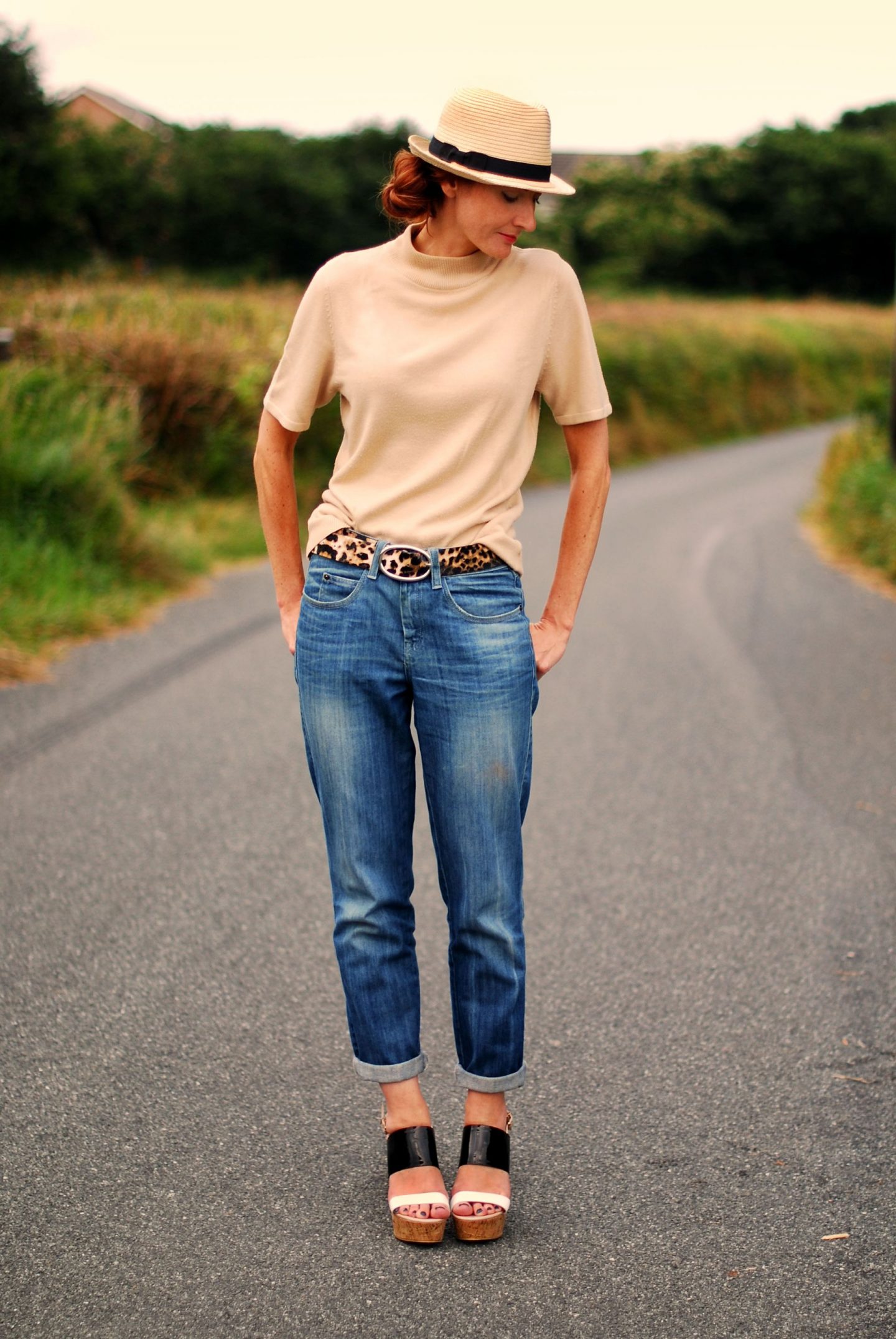 How To Dress Up Boyfriend Jeans (Yet Remain Casual)